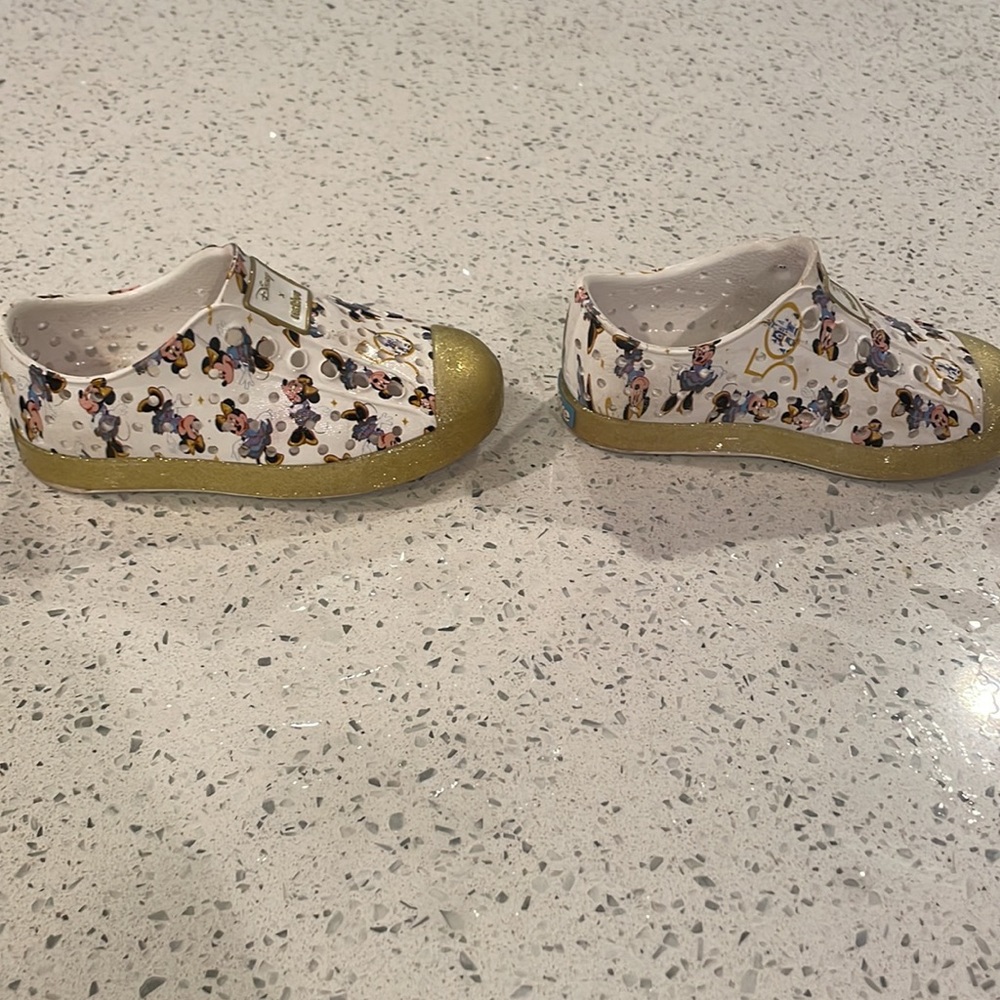 Disney Natives - Picture 4 of 6